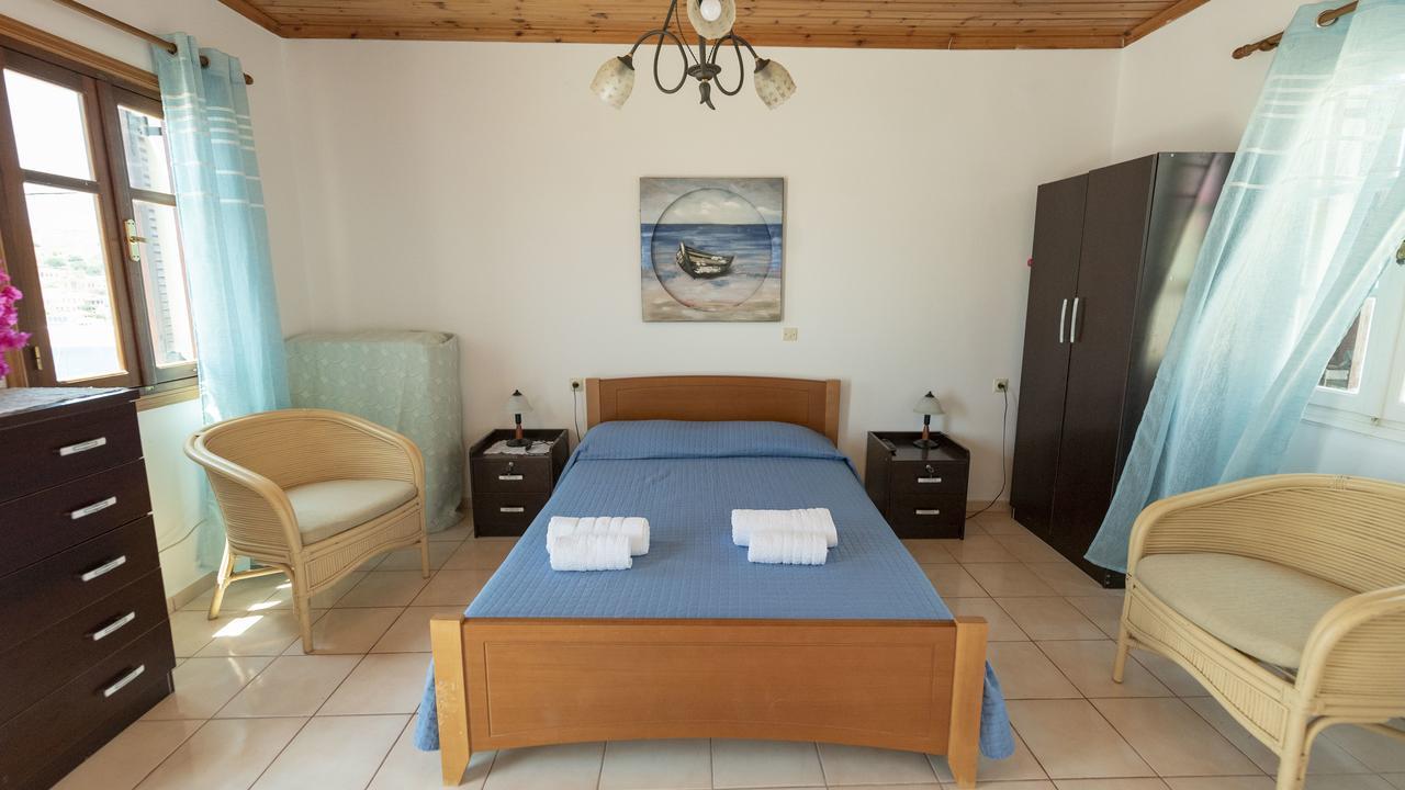 Filoxenia Apartments Chalki Town Екстер'єр фото